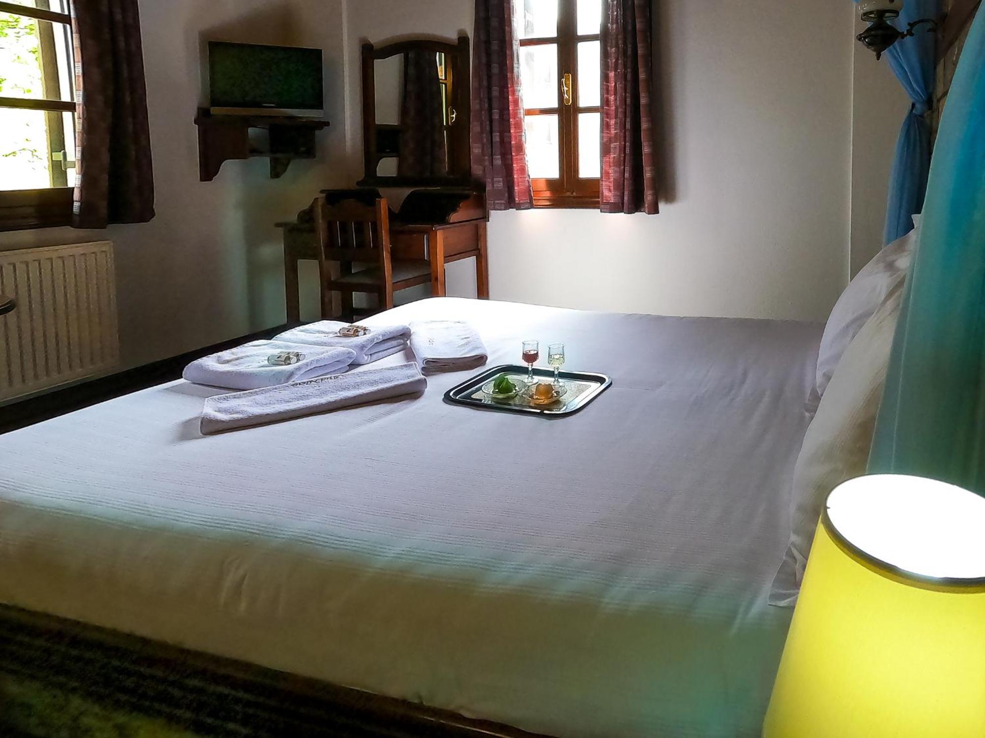 Amalthia Traditional Guesthouse Tsagarada Room photo
