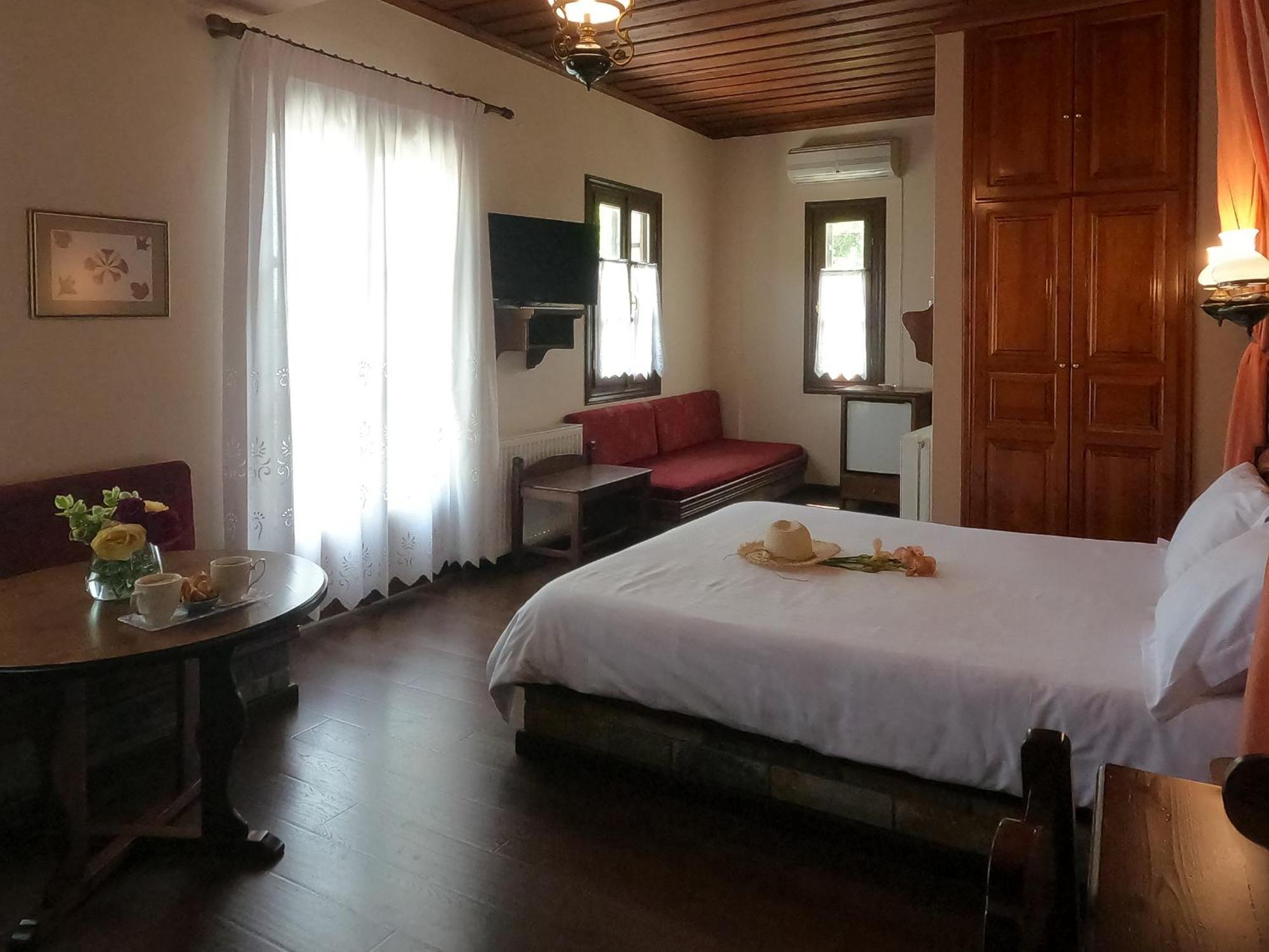Amalthia Traditional Guesthouse Tsagarada Room photo
