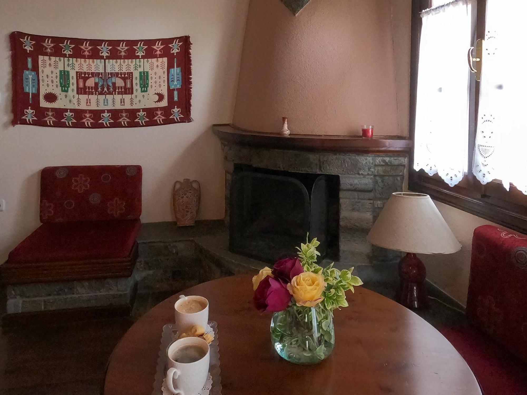 Amalthia Traditional Guesthouse Tsagarada Room photo